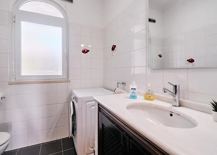 Casa Fortuna Villa *