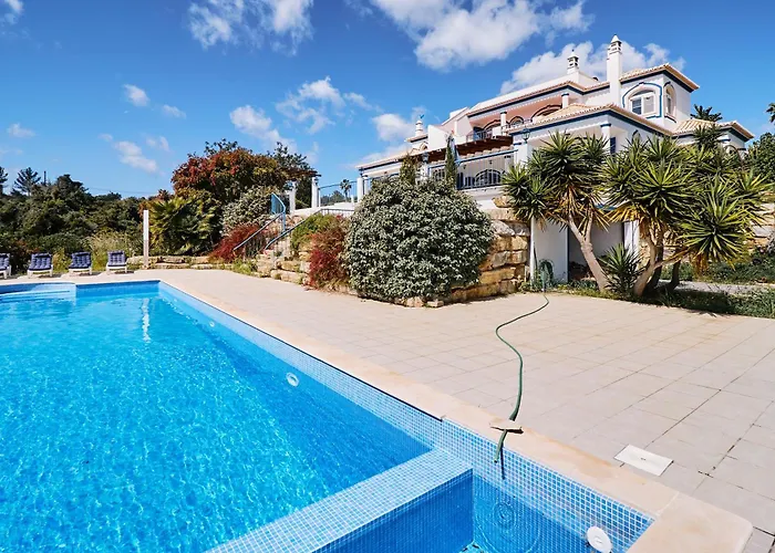 Casa Fortuna Villa *